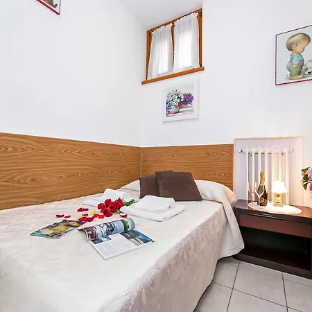 Bella View Apartman *